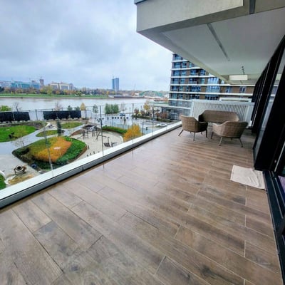 Location d’un appartement spacieux de 3 pièces, 104 m², avec terrasse, Belgrade, Serbie